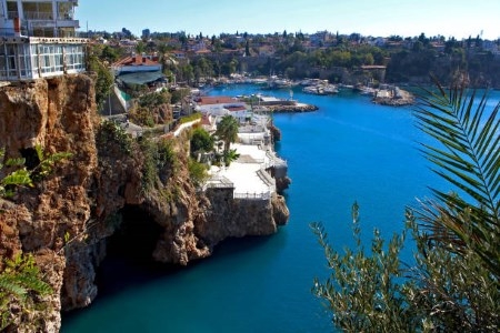 Titreyengöl Transfer 2025: Aktuelle Preise und Reiseführer vom Flughafen Antalya zu Hotels