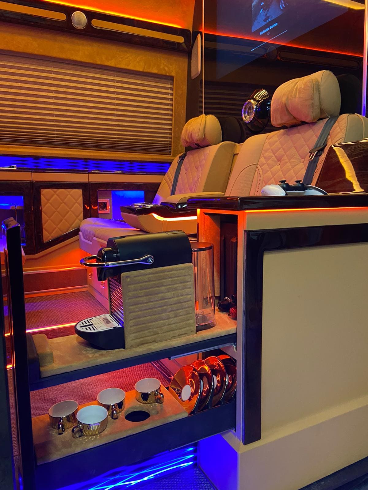 Mercedes Sprinter Small